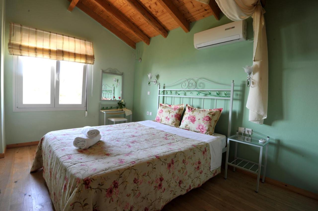 Villa Theodora View Apartments Zeys Agios Georgios Pagon Eksteriør billede