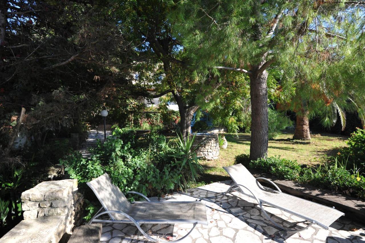 Villa Theodora View Apartments Zeys Agios Georgios Pagon Eksteriør billede